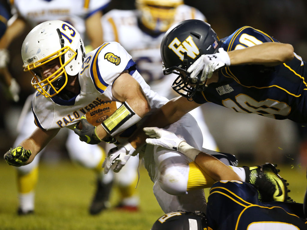 082115-spt-hs fb gamer-p17